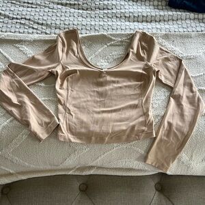 Women's Lululemon Tan Long Sleeve Top